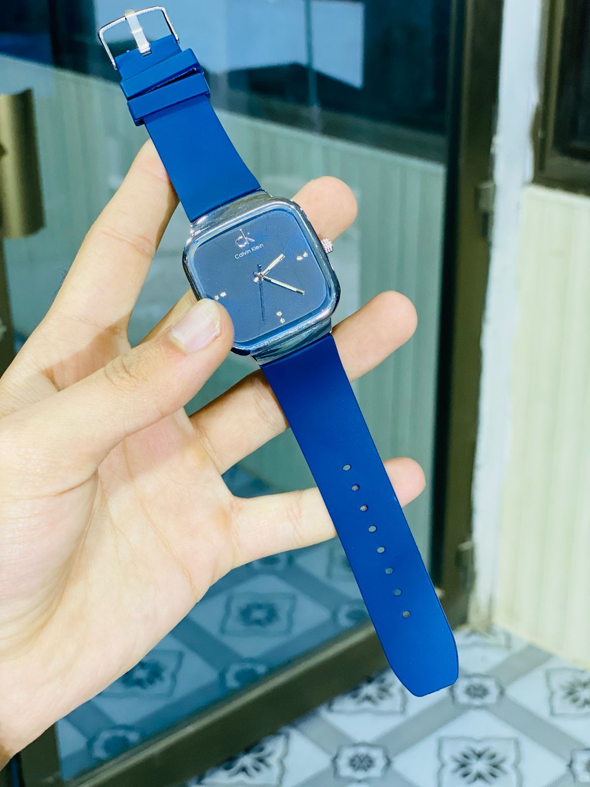 CK Luxury Watch(A watch that fits every vibe)