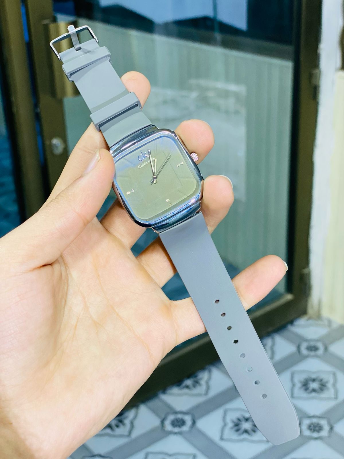 CK Luxury Watch(A watch that fits every vibe)