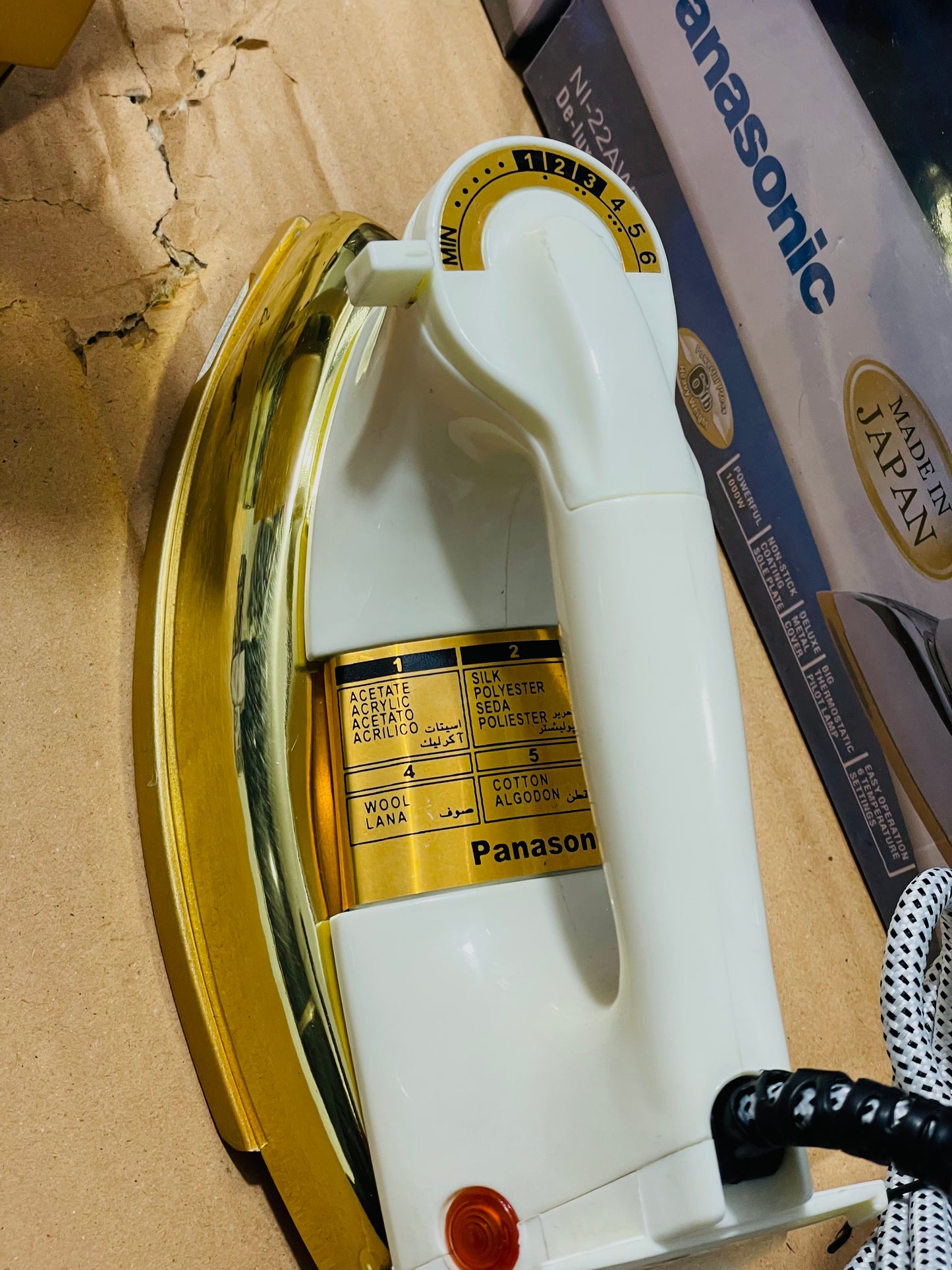 Panasonic Dry Iron 1000W - Non-Stick Soleplate, Swivel Cord