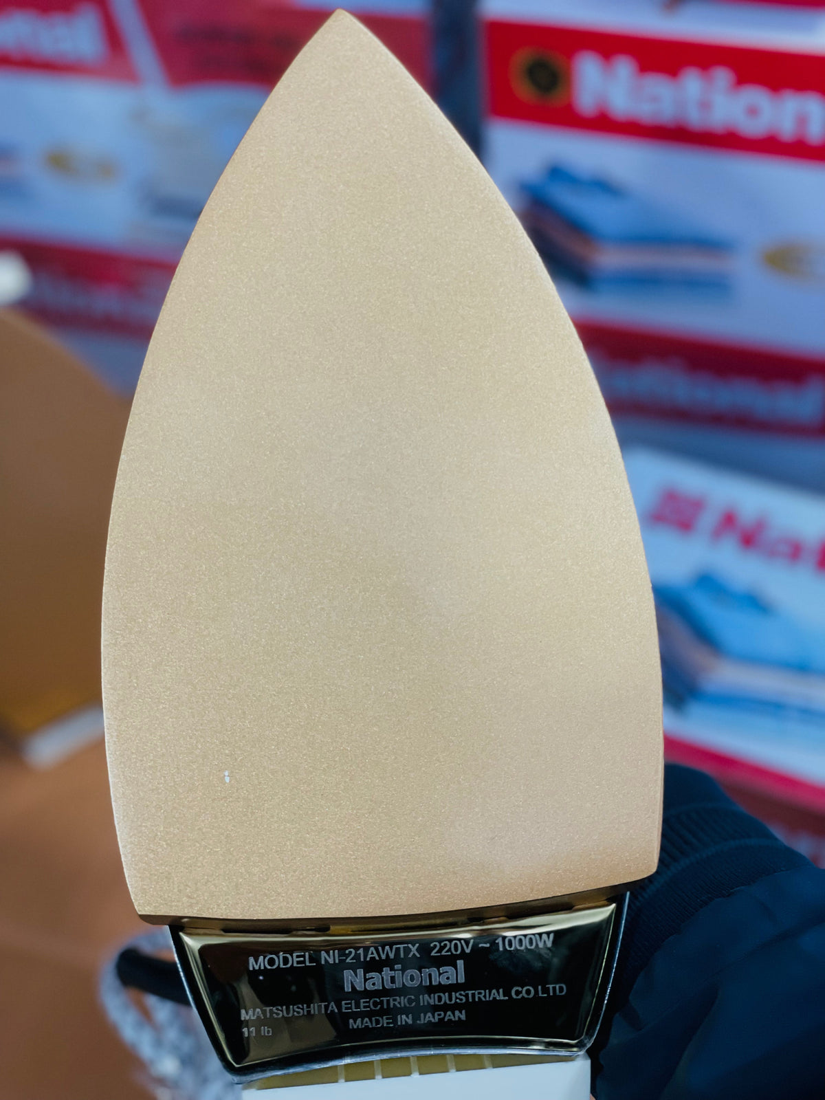 National Automatic Gold Iron 1000W | Japanese Heavy Duty Dry Iron | Non-Stick Gold Plated Soleplate