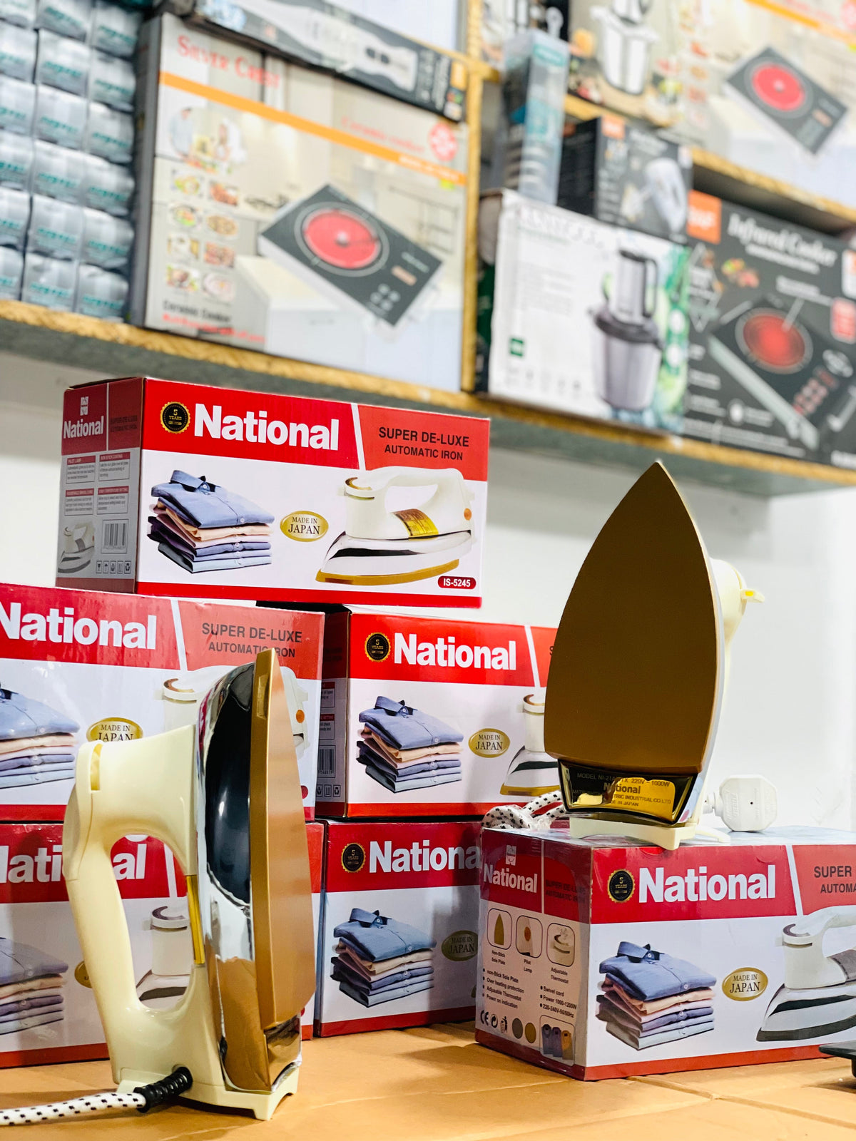 National Automatic Gold Iron 1000W | Japanese Heavy Duty Dry Iron | Non-Stick Gold Plated Soleplate