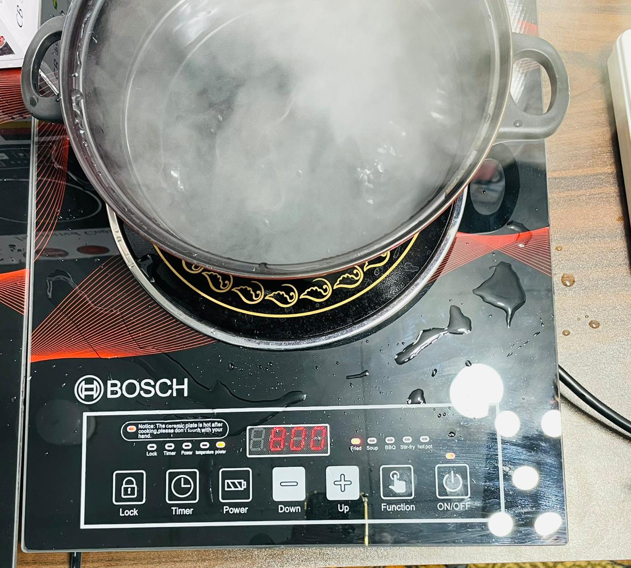Bosch Premium Infrared Cooker – Fast, Energy-Efficient & Gas-Free Cooking